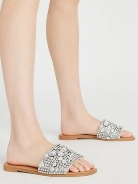 🆕{Steve Madden} Knicky Rhinestone Embellished Sandals